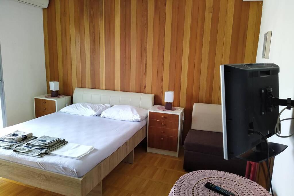 Davor Apartamento Tučepi Exterior foto